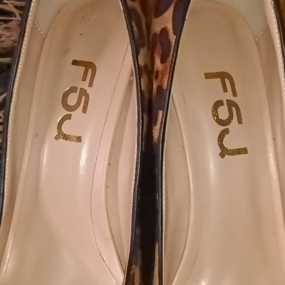 FSJ Cheetah Pumps size 8 - Picture 4 of 4